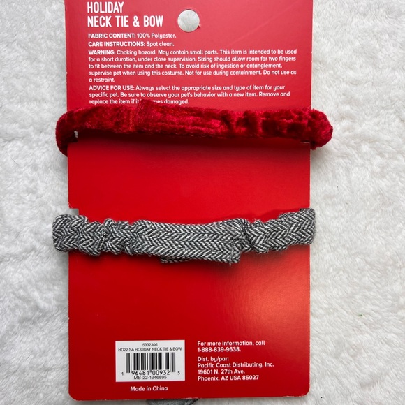 Christmas Holiday Bowtie for Small Animals and puppies Red and gray - Picture 2 of 2